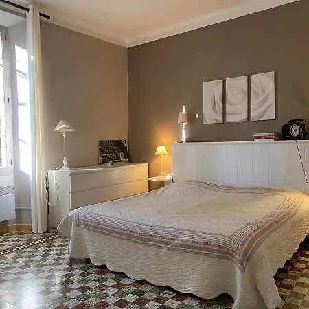 La Du Meneriel Villa *